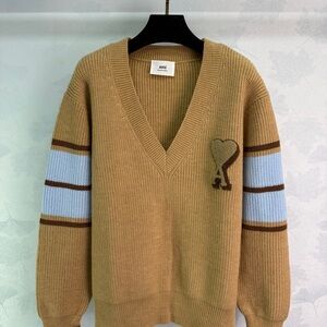 Ami Paris Sweater